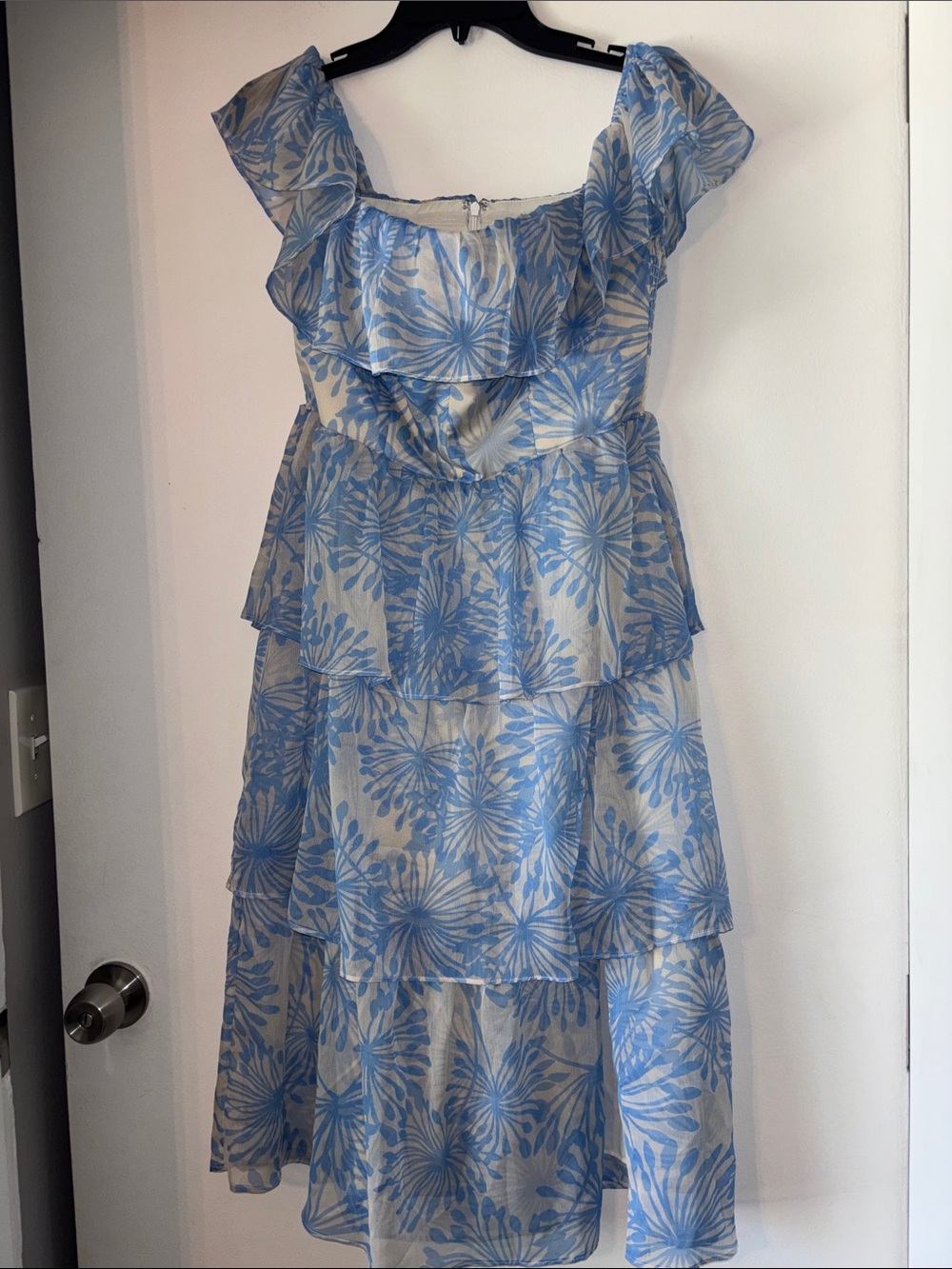 Amanda Uprichard Floral Midi Dress - Picture 2 of 9